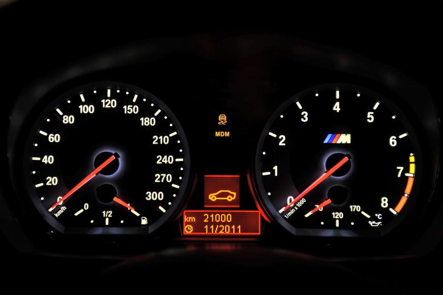  BMW 1-Series M 2011 года  (фото 9 из 79)